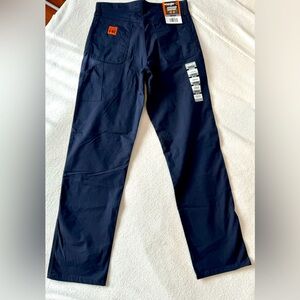 Wrangler Flame Resistant Carpenter Pant
